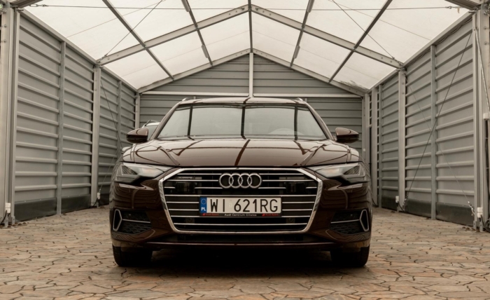 Sewille Red Pearl Audi A6 Avant 50TDI mHev 286KM Quattro Tiptronic 2021 rok 286 KM
