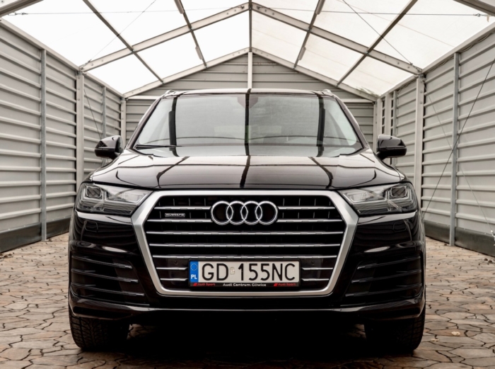 czarny Audi Q7 S-line 3.0TDI 2017 rok