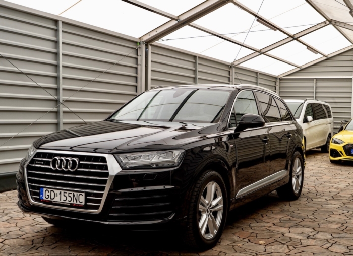 czarny Audi Q7 S-line 3.0TDI 2017 rok